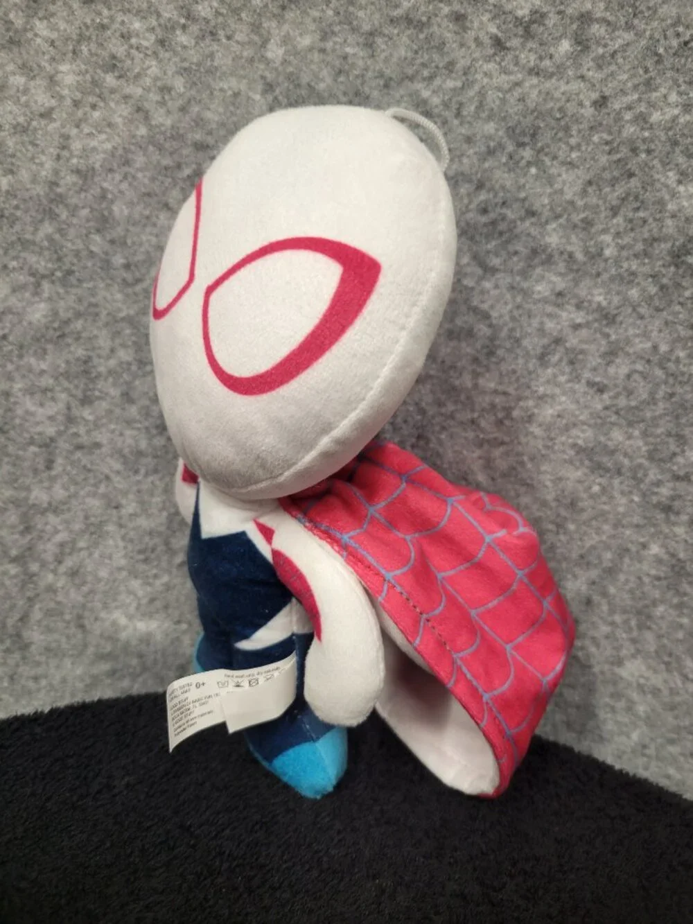 Marvel Spiderman stuffed animal good condition